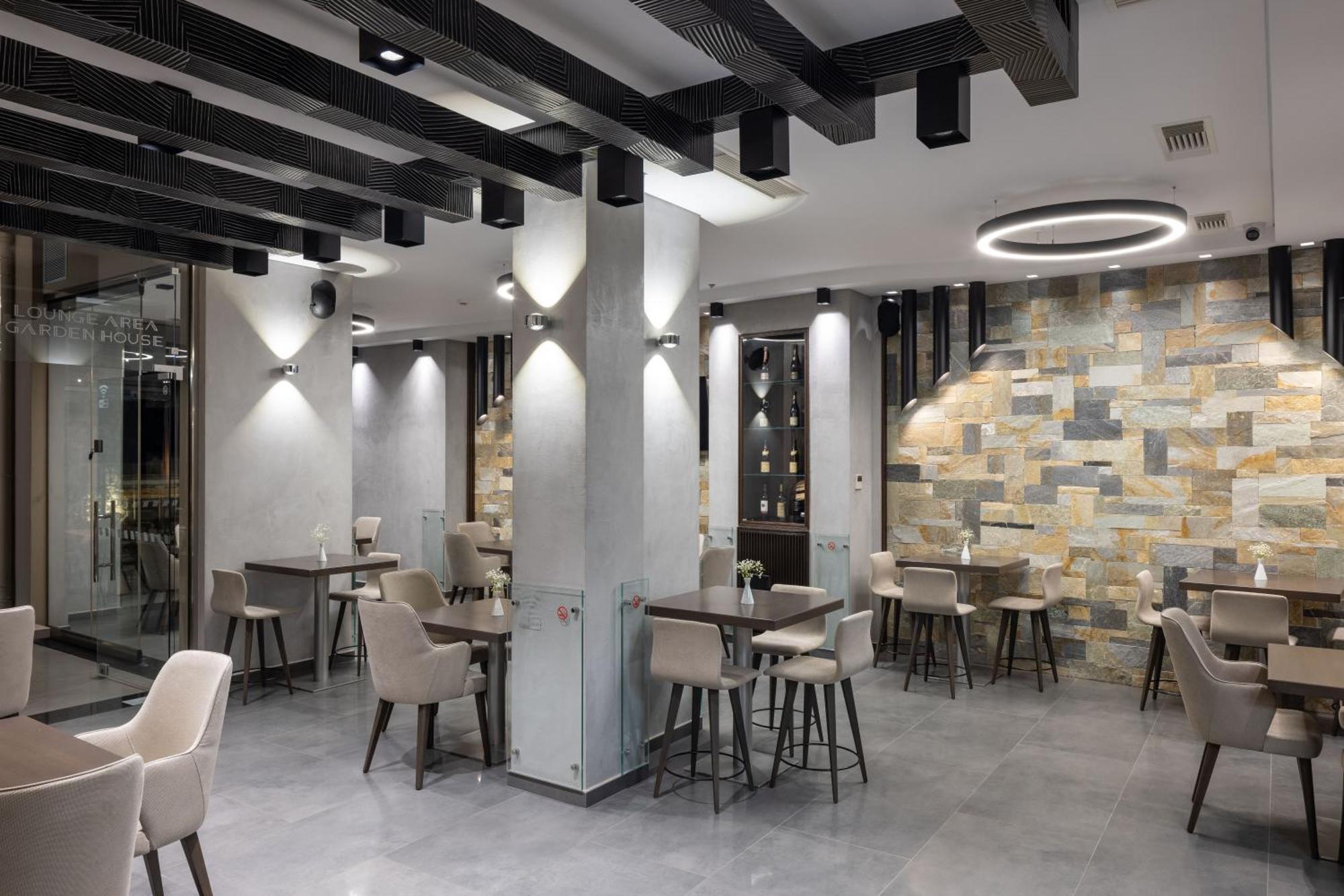 Piccadilly House Aparthotel Arta Bagian luar foto